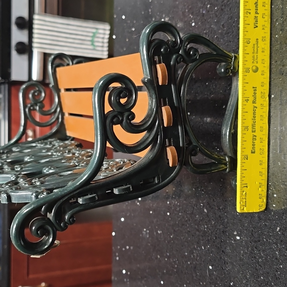 Vintage. Home Interior Ornate Green and Brown Decorative Bench - Picture 3 of 6